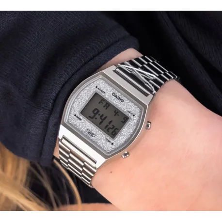 Reloj Casio Vintage PURPURINA