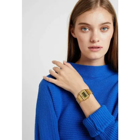 CASIO VINTAGE DORADO