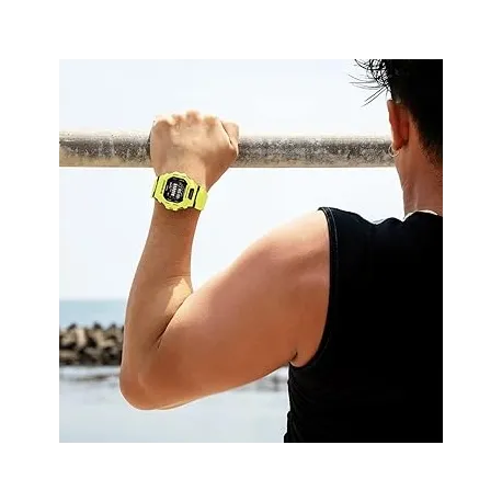 CASIO G-SHOCK G-SQUAD