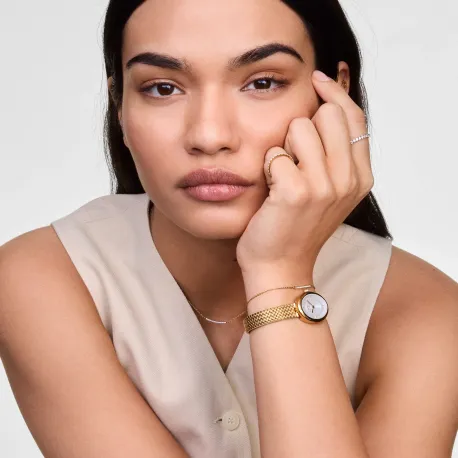 Relpoj Daniel Wellington ovalado dorado