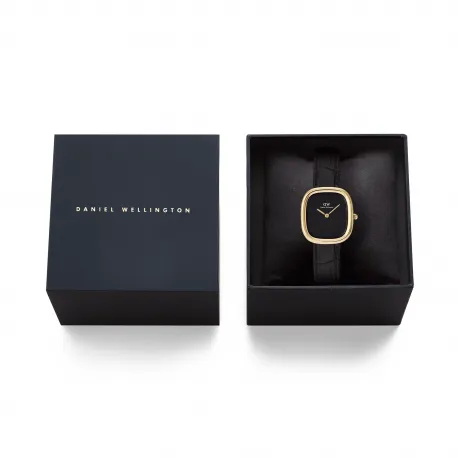 Reloj DANIEL WELLINGTON cuadrado dorado con la esfera negra