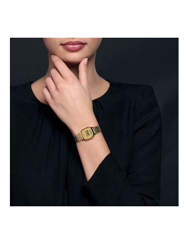 Reloj casio dorado pequeño LA670WEGA-9EF