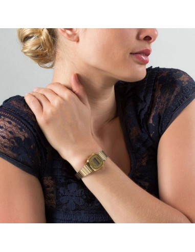 Reloj casio dorado pequeño LA670WEGA-9EF